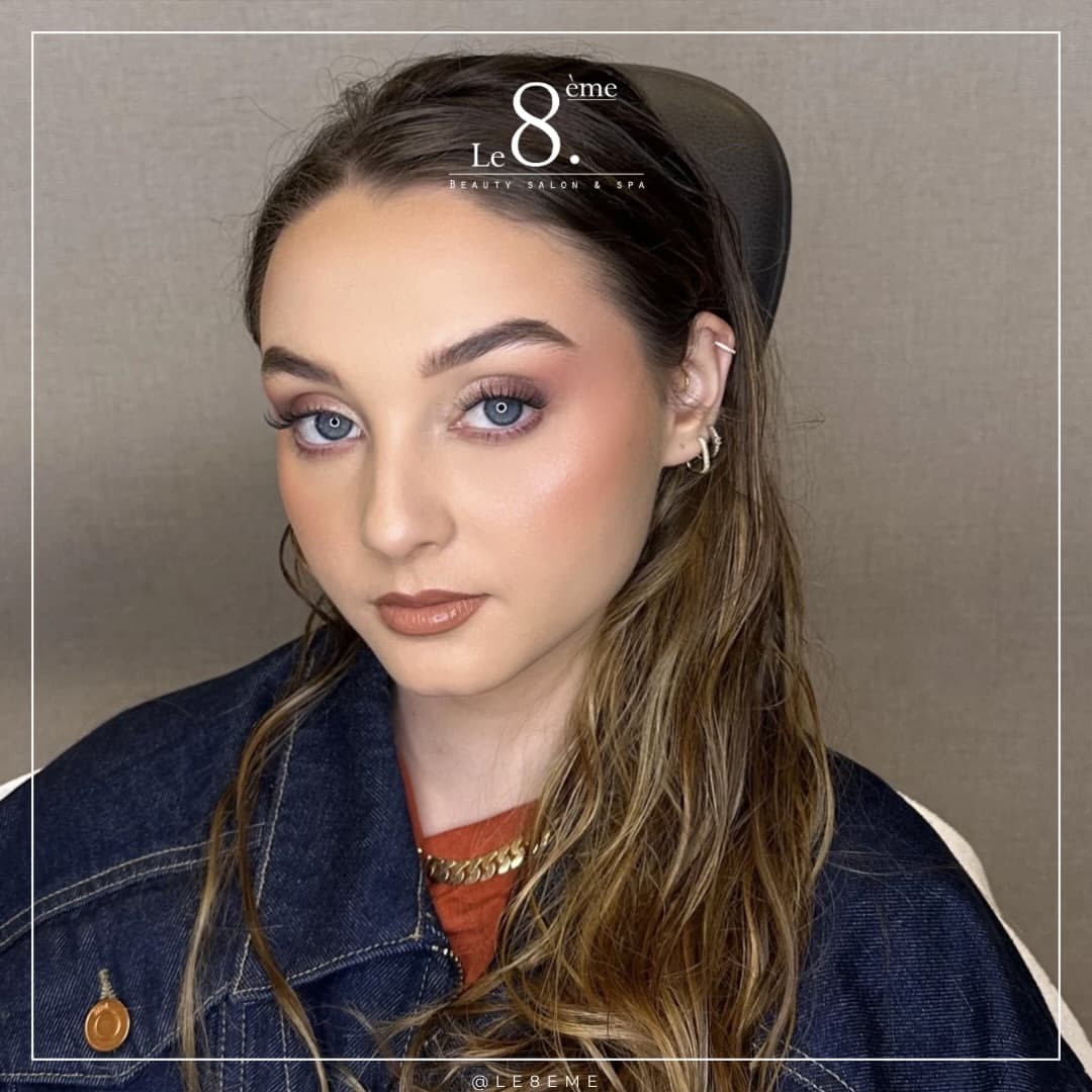 Maquillage délicat aux tons naturels — réalisation @le8eme